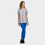 Medicinska bluza ženska ISABELLA – šareni paun uzorak - 1 Medicinska bluza ženska ISABELLA – šareni paun uzorak - 1
